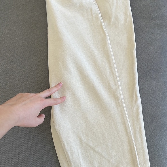 Aritzia Wilfree Free Soft Denim - Picture 14 of 16